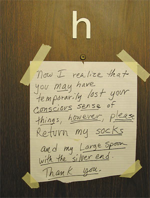 Passive Aggressive Notes: Painfully Polite and Hilariously ...
