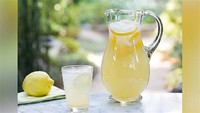 Lemonade: Thwarts Kidney Stones