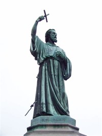 Estatua de Pierre l'Ermite.