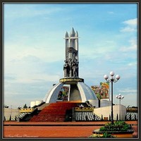 Victory Monument Mau