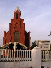 Gereja Merah, Kediri