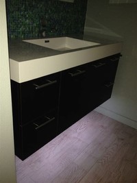 Under Cabinet and Vanity Lights