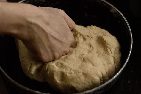 Roti Recipe or Phulka Recipe, How to make Soft Rotis | Phulkas