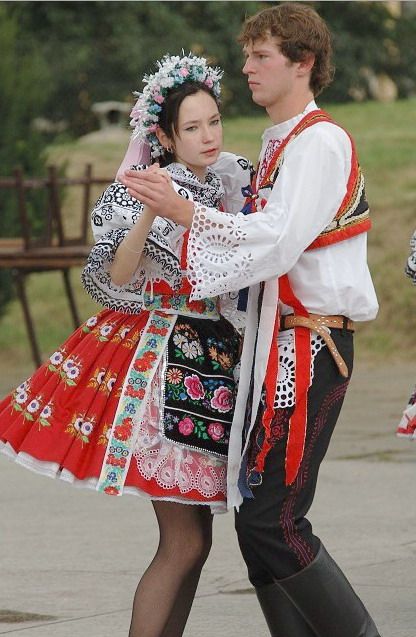 Folk Clothing - Czech | Czech and Slovak Folk Culture ...