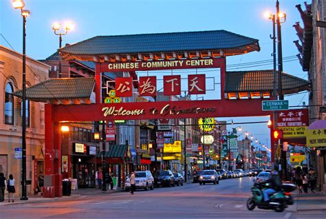 Another reason I like Chicago: Chinatown | Thinkvisual's Blog