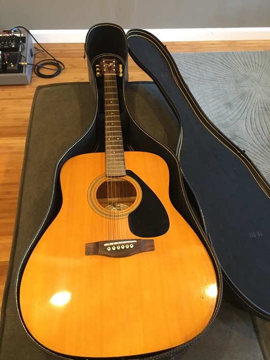 Yamaha Acoustic Guitar FG300A – Good Condition with case ...