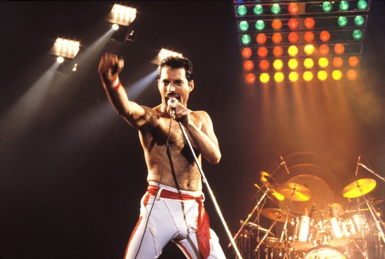 How Did Freddie Mercury Die? | POPSUGAR Celebrity UK
