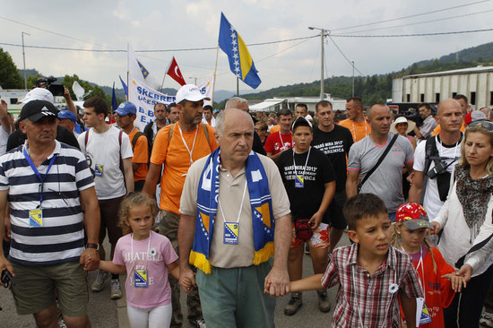 Turks attend Bosnia's 'death march' | Balkans ...
