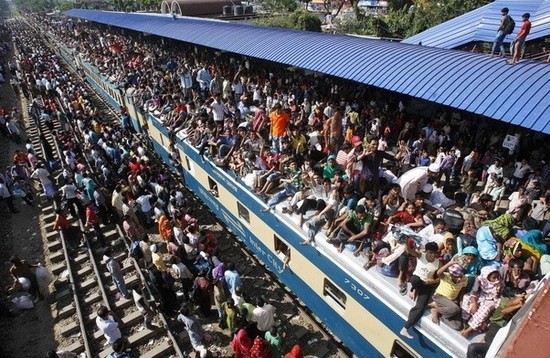 Is it true that Indian trains are extremely crowded? - Quora