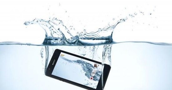 Xperia ZR, smartphone à prova d'água da Sony | Produtos ...