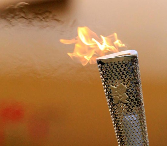 Olympic flame goes out for first time in 2012 relay ...