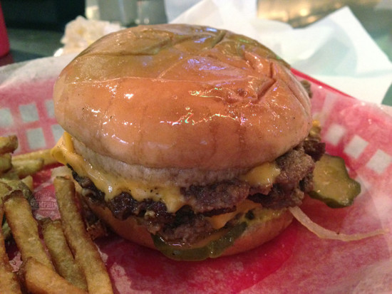 12 Tennessee Burgers That Will Make Your Taste Buds Explode