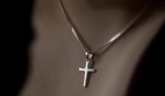 Is It Wrong to Wear Crosses in the Workplace? - Finding ...