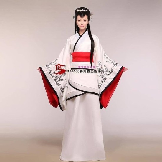 Why are westerners more familiar with Japan's Kimono? - Quora