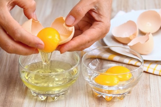 Can Dogs Eat Raw Eggs? How to Prepare Eggs for Your Dog?