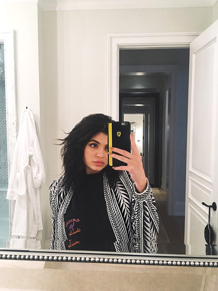 Kylie Jenner Is Launching a Line of Eyeshadow Palettes ...