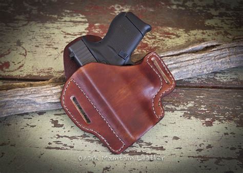 Hand Made Custom Leather Gun Holster by Ozark Mountain ...