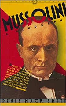 Amazon.com: Mussolini: A Biography (9780394716589): Dennis ...