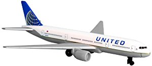 Amazon.com: United Airlines 777 airplane toy plane, RT6266 ...